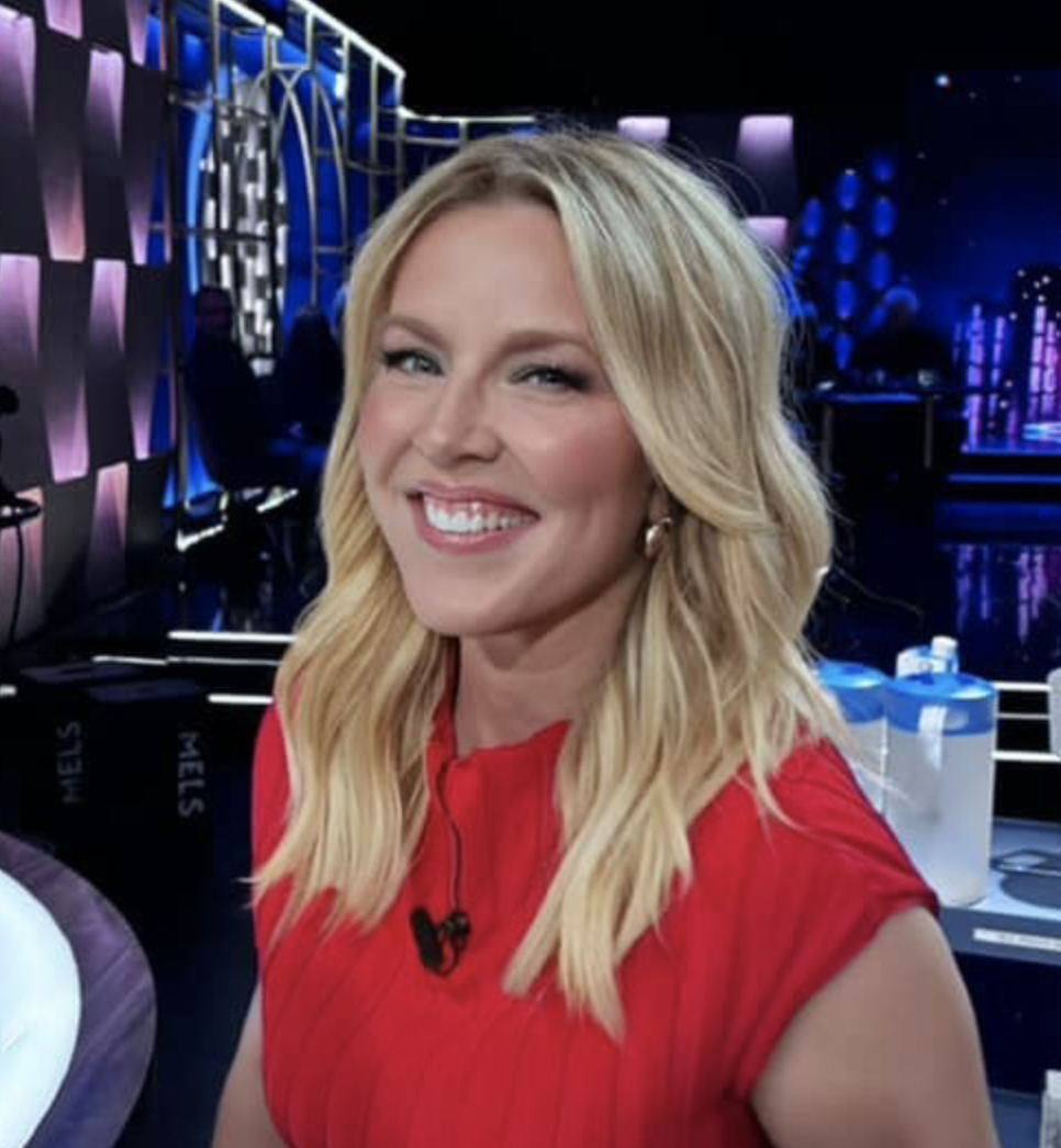 Capture decran le 2026 04 21 a 09.52.19 Julie B&eacute;langer d&eacute;voile son look pour sa derni&egrave;re &eacute;mission et &ccedil;a fait r&eacute;agir