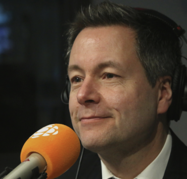 Capture le 2026 04 04 a 09.26.21 S&eacute;isme technique &agrave; l'antenne : S&eacute;bastien Bovet d&eacute;voile l'envers du d&eacute;cor apr&egrave;s une fin d'&eacute;mission brutale