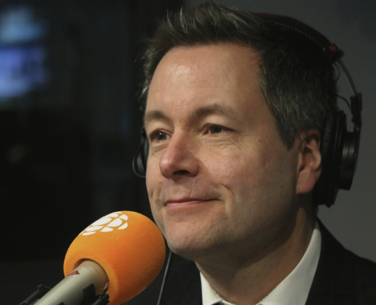 Capture le 2026 04 04 a 09.26.21 S&eacute;isme technique &agrave; l'antenne : S&eacute;bastien Bovet d&eacute;voile l'envers du d&eacute;cor apr&egrave;s une fin d'&eacute;mission brutale