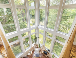 Capture le 2026 04 05 a 10.11.04 Le secret des 13 acres de R&eacute;my Girard : d&eacute;couvrez l'int&eacute;rieur de sa maison vendue pour 1 150 000 $