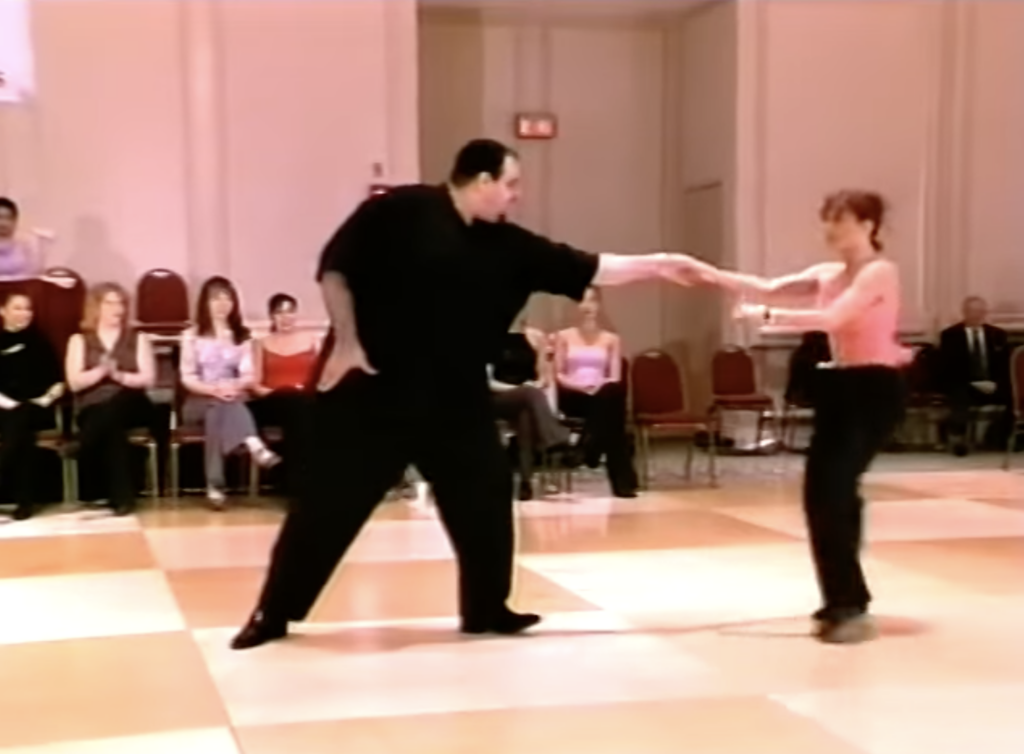 Capture le 2026 04 05 a 10.33.55 &laquo; Le talent n'a pas de poids &raquo; : La le&ccedil;on de vie magistrale de John Lindo qui laisse tout le monde sans voix