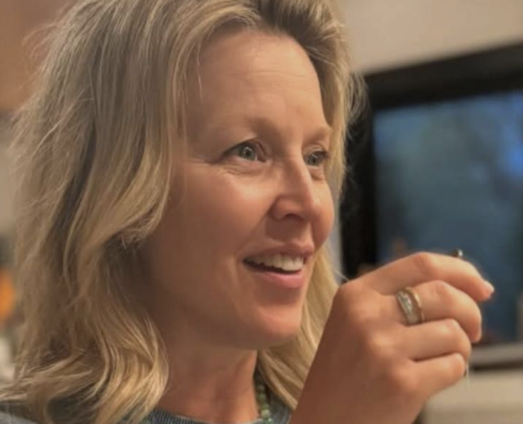 Capture le 2026 04 10 a 09.47.33 Qui sera l'&eacute;lue ? On a compil&eacute; les noms les plus cit&eacute;s pour reprendre le micro du vendredi soir &agrave; TVA