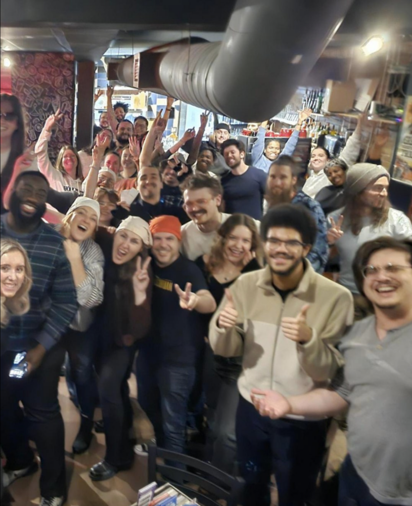 Capture le 2026 04 10 a 11.23.04 Coup dur pour Normand D&rsquo;Amour : un incendie majeur ravage l&rsquo;entrep&ocirc;t des jeux Randolph