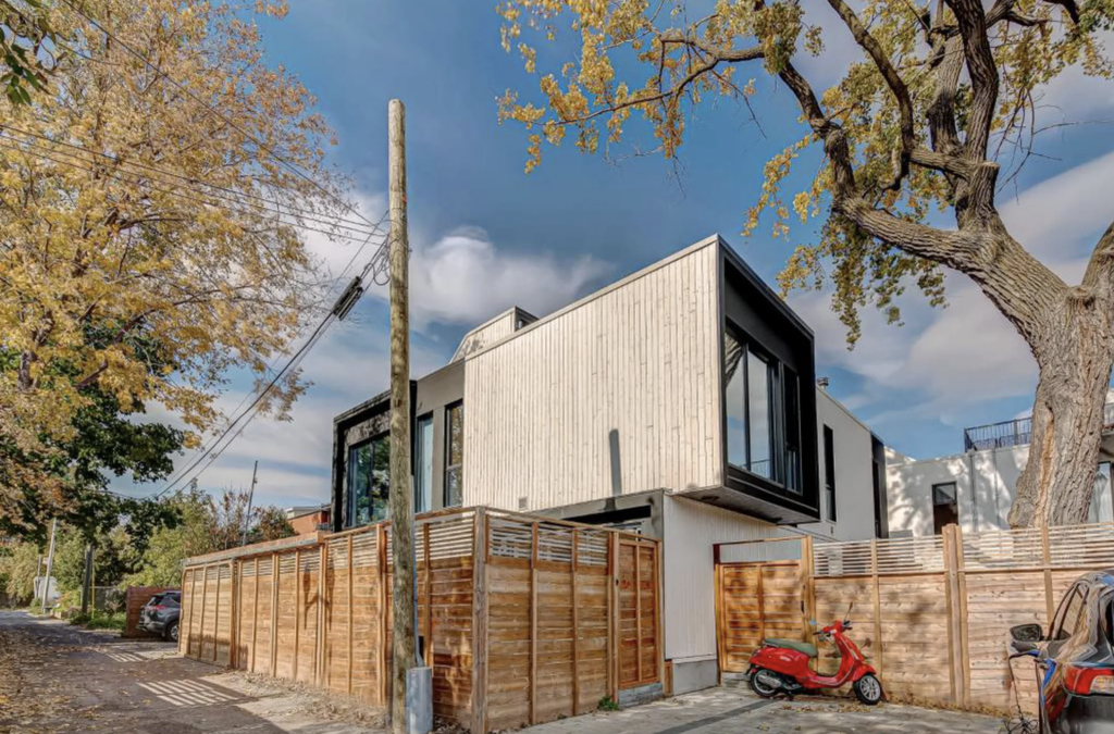 Capture le 2026 04 14 a 07.58.12 Lysandre Nadeau et Claude B&eacute;gin disent au revoir &agrave; leur luxueuse propri&eacute;t&eacute; de r&ecirc;ve: D&eacute;couvrez la en photos