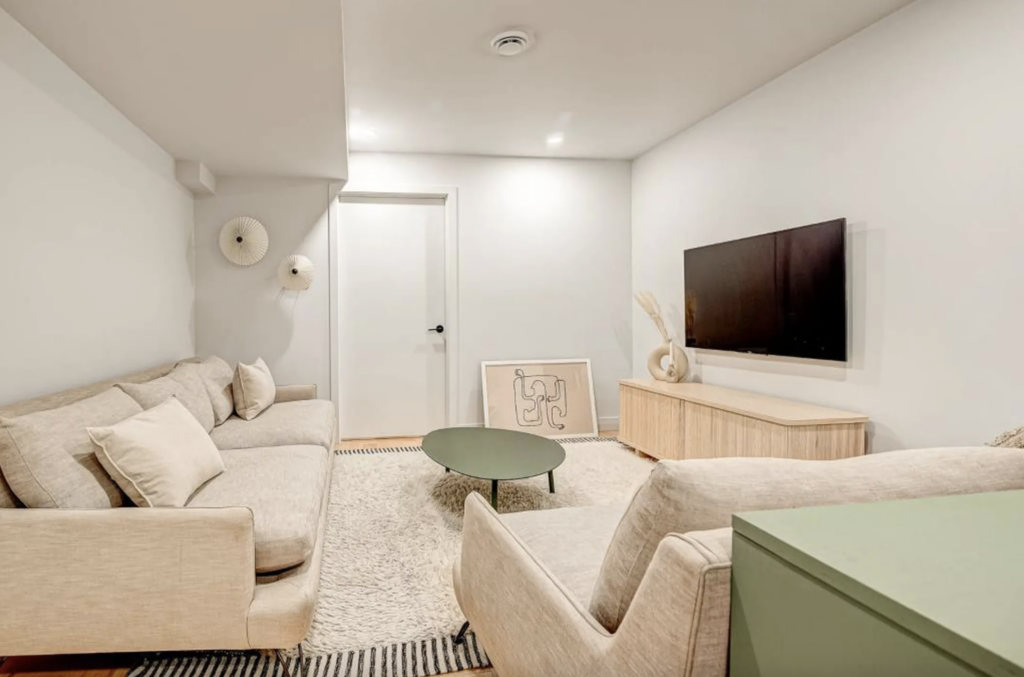 Capture le 2026 04 14 a 08.01.54 Lysandre Nadeau et Claude B&eacute;gin disent au revoir &agrave; leur luxueuse propri&eacute;t&eacute; de r&ecirc;ve: D&eacute;couvrez la en photos