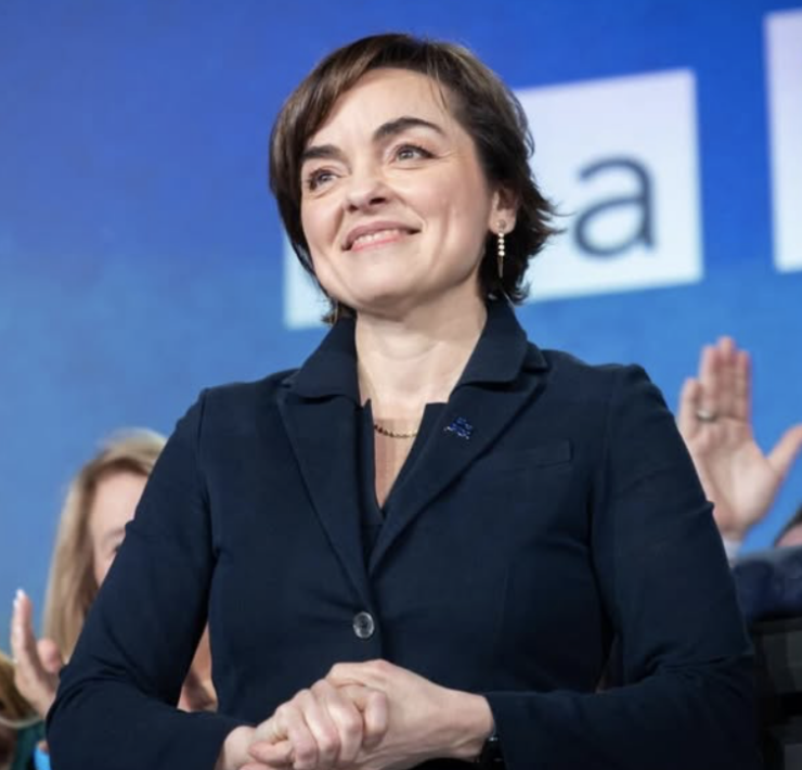 Capture le 2026 04 14 a 14.35.31 Christine Fr&eacute;chette qui succ&egrave;de &agrave; Fran&ccedil;ois Legault est en couple voici son conjoint