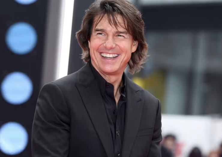 Capture le 2026 04 17 a 14.37.58 Tom Cruise m&eacute;connaissable : Sa transformation physique extr&ecirc;me pour incarner un milliardaire excentrique choque la Toile.