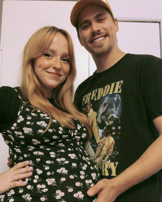 Capture le 2026 04 17 a 23.58.31 Rupture confirm&eacute;e pour cette chanteuse de la Voix : On les croyait ins&eacute;parables depuis 9 ans