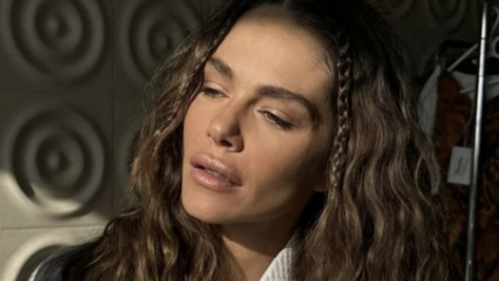 Capture le 2026 04 19 a 09.26.57 Maripier Morin s'ouvre sur ses rituels beaut&eacute; : les images de sa r&eacute;cente transformation faciale font jaser