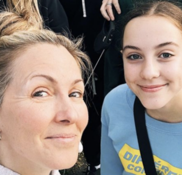 Capture le 2026 04 19 a 10.06.39 &laquo; Complices et amoureux &raquo; : Delphine Morissette la fille de V&eacute;ronique Cloutier partage une rare photo avec son conjoint Anthony Bouchard