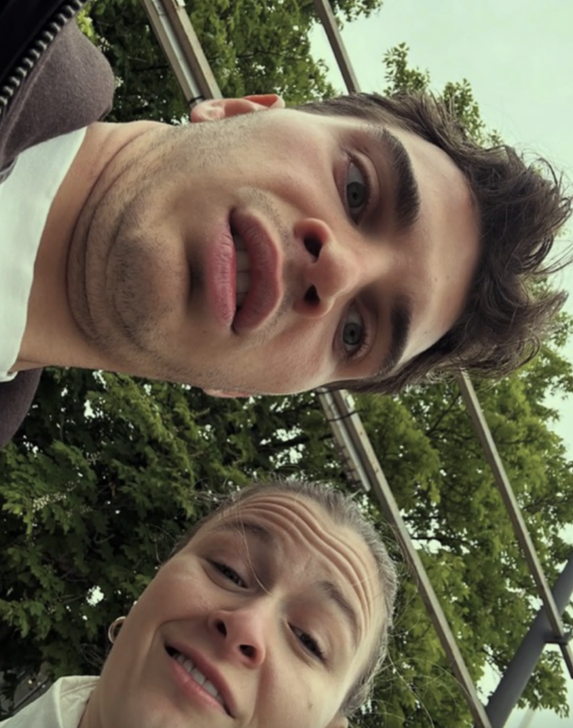 Capture le 2026 04 23 a 14.34.53 Delphine Morissette r&eacute;v&egrave;le 10 clich&eacute;s de son fianc&eacute;... et les fans adorent