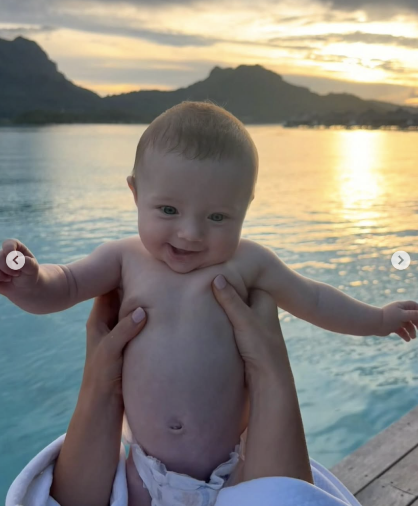 Capture le 2026 04 23 a 22.45.19 15 photos sur la plage du voyage de l'animatrice Fr&eacute;d&eacute;rique Guay et son Chum connu qui font r&ecirc;ver