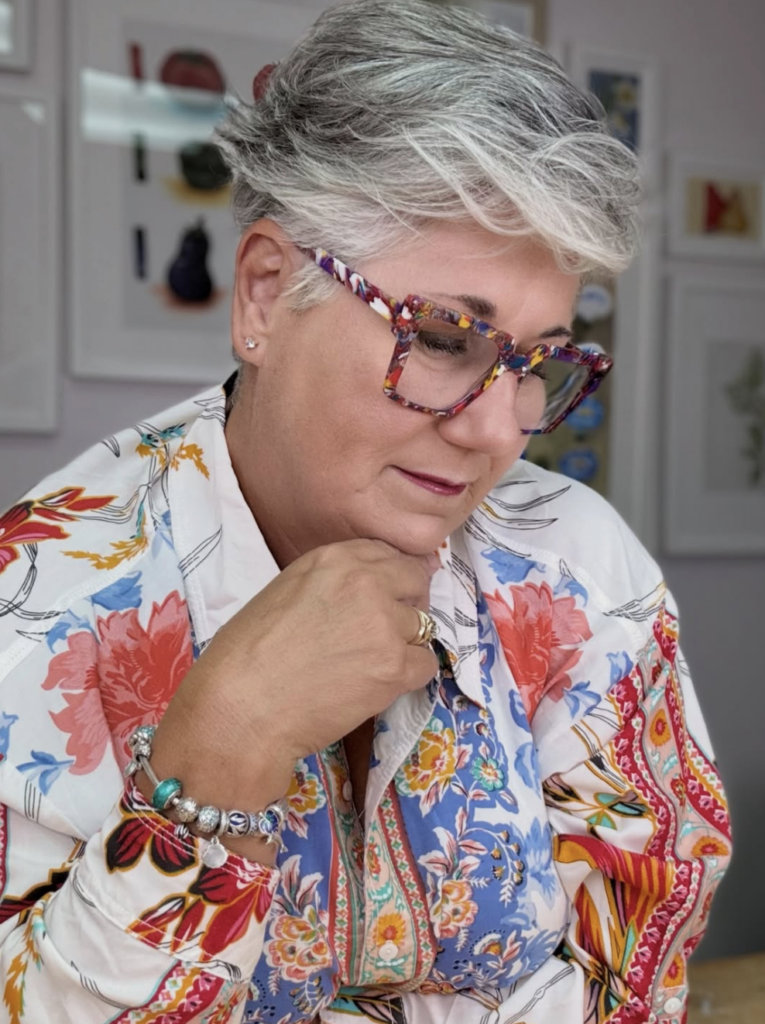 Capture le 2026 04 26 a 08.35.37 D&eacute;couvrez en 18 photos la fille discr&egrave;te de Ginette Reno et son parcours