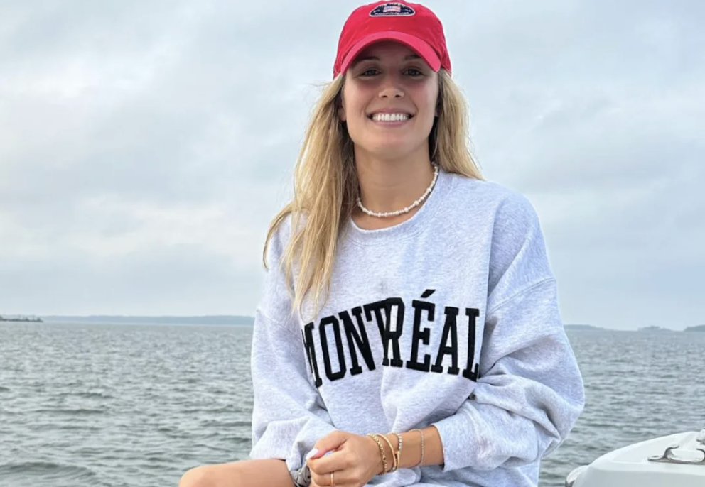 Capture le 2026 04 28 a 10.16.59 Genie Bouchard enflamme Miami avec un bikini minuscule (06)photos