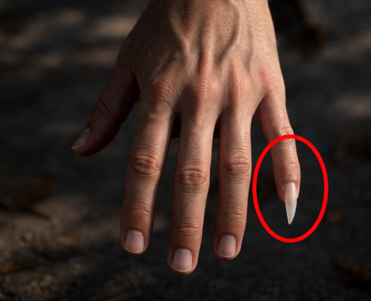 ongleh Voici pourquoi certains hommes gardent un ongle long...