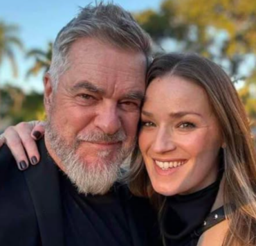 Une rare photo de couple fait fondre les fans… et le message touche droit au cœur 2 Une rare photo de couple fait fondre les fans… et le message touche droit au cœur Capture decran 2026 05 08 174138 Une rare photo de couple fait fondre les fans… et le message touche droit au cœur