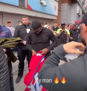 Un chandail légendaire, une photo historique : la soirée folle de P.K. Subban au Centre Bell 3 Un chandail légendaire, une photo historique : la soirée folle de P.K. Subban au Centre Bell Capture decran 2026 05 17 130125 Un chandail légendaire, une photo historique : la soirée folle de P.K. Subban au Centre Bell