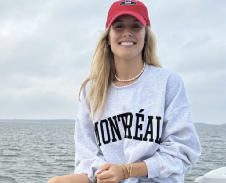 Capture le 2026 05 22 a 08.52.11 Genie Bouchard enflamme Miami avec un bikini minuscule (06)photos