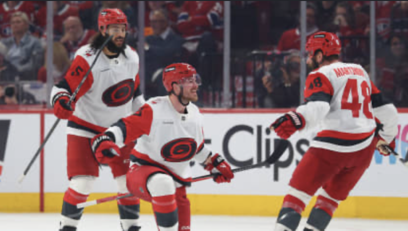 Capture le 2026 05 26 a 13.18.12 Les Hurricanes changent les r&egrave;gles du jeu au Centre Bell et enflamment les r&eacute;seaux sociaux