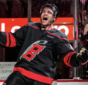 La LNH annonce un changement inattendu sur le but gagnant des Hurricanes 2 La LNH annonce un changement inattendu sur le but gagnant des Hurricanes Capture le 2026 05 26 a 15.02.47 La LNH annonce un changement inattendu sur le but gagnant des Hurricanes