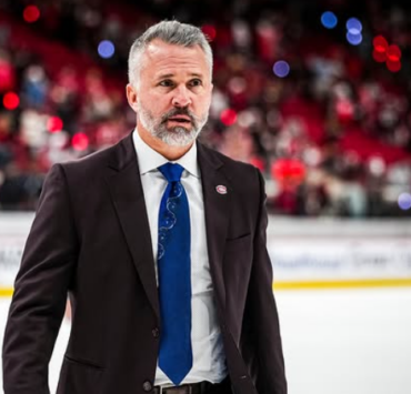 "Je pense que Martin St. Louis a fait un beau travail avec le Canadien depuis son arrivée. Mais je suis loin d’être convaincu que ça va être lui le coach quand va venir le moment de gagner la Coupe Stanley." 5 "Je pense que Martin St. Louis a fait un beau travail avec le Canadien depuis son arrivée. Mais je suis loin d’être convaincu que ça va être lui le coach quand va venir le moment de gagner la Coupe Stanley." Capture decran 2026 06 11 203427 "Je pense que Martin St. Louis a fait un beau travail avec le Canadien depuis son arrivée. Mais je suis loin d’être convaincu que ça va être lui le coach quand va venir le moment de gagner la Coupe Stanley."