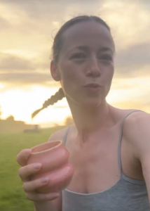 Karine Vanasse craque complètement pour une raison précise 4 Karine Vanasse craque complètement pour une raison précise Capture decran 2026 06 11 210501 Karine Vanasse craque complètement pour une raison précise