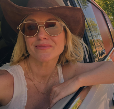 Émily Bégin surprend ses fans avec une rare photo inattendue 2 Émily Bégin surprend ses fans avec une rare photo inattendue Capture decran 2026 06 14 130139 Émily Bégin surprend ses fans avec une rare photo inattendue