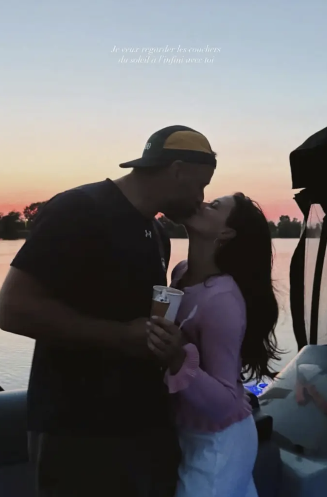 Guillaume Latendresse publie un premier cliché officiel avec son amoureuse 2 Guillaume Latendresse publie un premier cliché officiel avec son amoureuse Capture decran le 2026 06 15 a 10.40.26 Guillaume Latendresse publie un premier cliché officiel avec son amoureuse