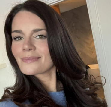 Marie-Eve Janvier en maillot : ses photos dans la piscine font sensation ! 2 Marie-Eve Janvier en maillot : ses photos dans la piscine font sensation ! Capture decran le 2026 06 15 a 12.47.43 Marie-Eve Janvier en maillot : ses photos dans la piscine font sensation !