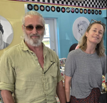 Roy Dupuis et Christine Beaulieu créent la surprise dans une crèmerie québécoise 2 Roy Dupuis et Christine Beaulieu créent la surprise dans une crèmerie québécoise Capture decran le 2026 06 30 a 16.16.26 Roy Dupuis et Christine Beaulieu créent la surprise dans une crèmerie québécoise