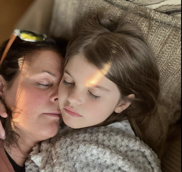 Capture le 2026 06 03 a 08.25.23 Une histoire de famille &agrave; la t&eacute;l&eacute; : La fille de Patricia Paquin d&eacute;croche un r&ocirc;le dans une &eacute;mission tr&egrave;s attendue