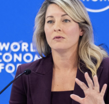 « Dès le printemps 2026 » : Mélanie Joly annonce une nouvelle allocation pour l'épicerie qui va toucher des millions de Québécois 5 « Dès le printemps 2026 » : Mélanie Joly annonce une nouvelle allocation pour l'épicerie qui va toucher des millions de Québécois Capture le 2026 06 08 a 05.51.45 « Dès le printemps 2026 » : Mélanie Joly annonce une nouvelle allocation pour l'épicerie qui va toucher des millions de Québécois