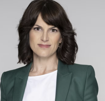 Julie Marcoux cheffe d'antenne de TVA, publie toutes les photos de son enterrement de vie de jeune fille 2 Julie Marcoux cheffe d'antenne de TVA, publie toutes les photos de son enterrement de vie de jeune fille Capture le 2026 06 08 a 10.52.31 Julie Marcoux cheffe d'antenne de TVA, publie toutes les photos de son enterrement de vie de jeune fille