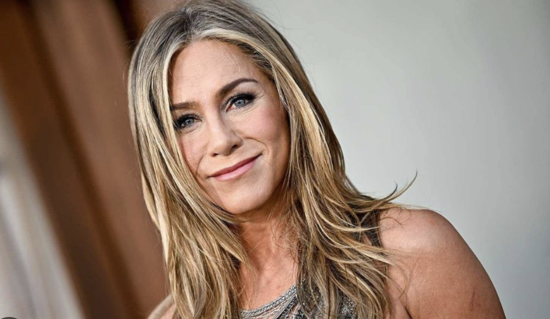 Jennifer Aniston brise le silence et rend un hommage après une perte... 1 Jennifer Aniston brise le silence et rend un hommage après une perte... Capture le 2026 06 21 a 09.32.11 Jennifer Aniston brise le silence et rend un hommage après une perte...