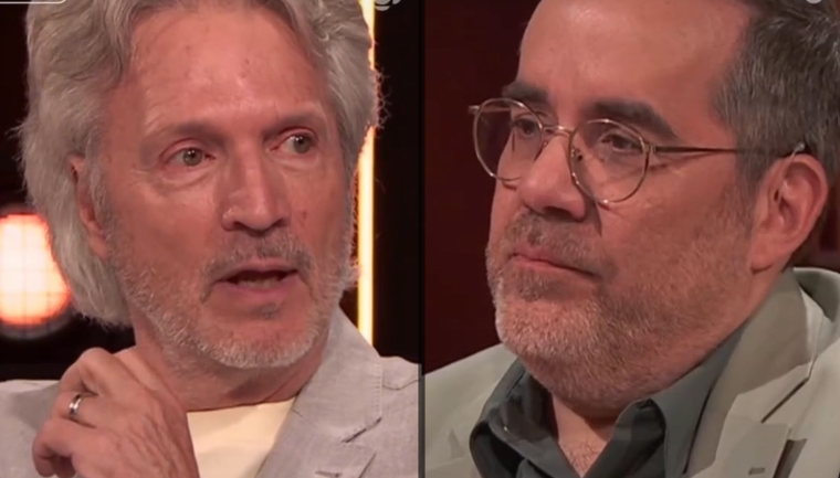 Ce moment à Bonsoir, Bonsoir a figé tout le monde… Rémy Girard et Claude Meunier se confient 1 Ce moment à Bonsoir, Bonsoir a figé tout le monde… Rémy Girard et Claude Meunier se confient Capture decran 2026 07 16 114130 Ce moment à Bonsoir, Bonsoir a figé tout le monde… Rémy Girard et Claude Meunier se confient