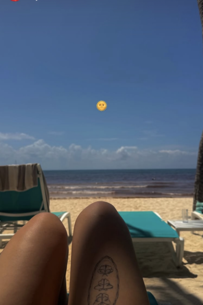 Capture le 2026 07 03 a 09.49.27 e1783068985797 G&eacute;raldine Lamarche plus sensuelle que jamais en bikini : Elle s'&eacute;clate au soleil et fait tourner toutes les t&ecirc;tes et fait jaser !