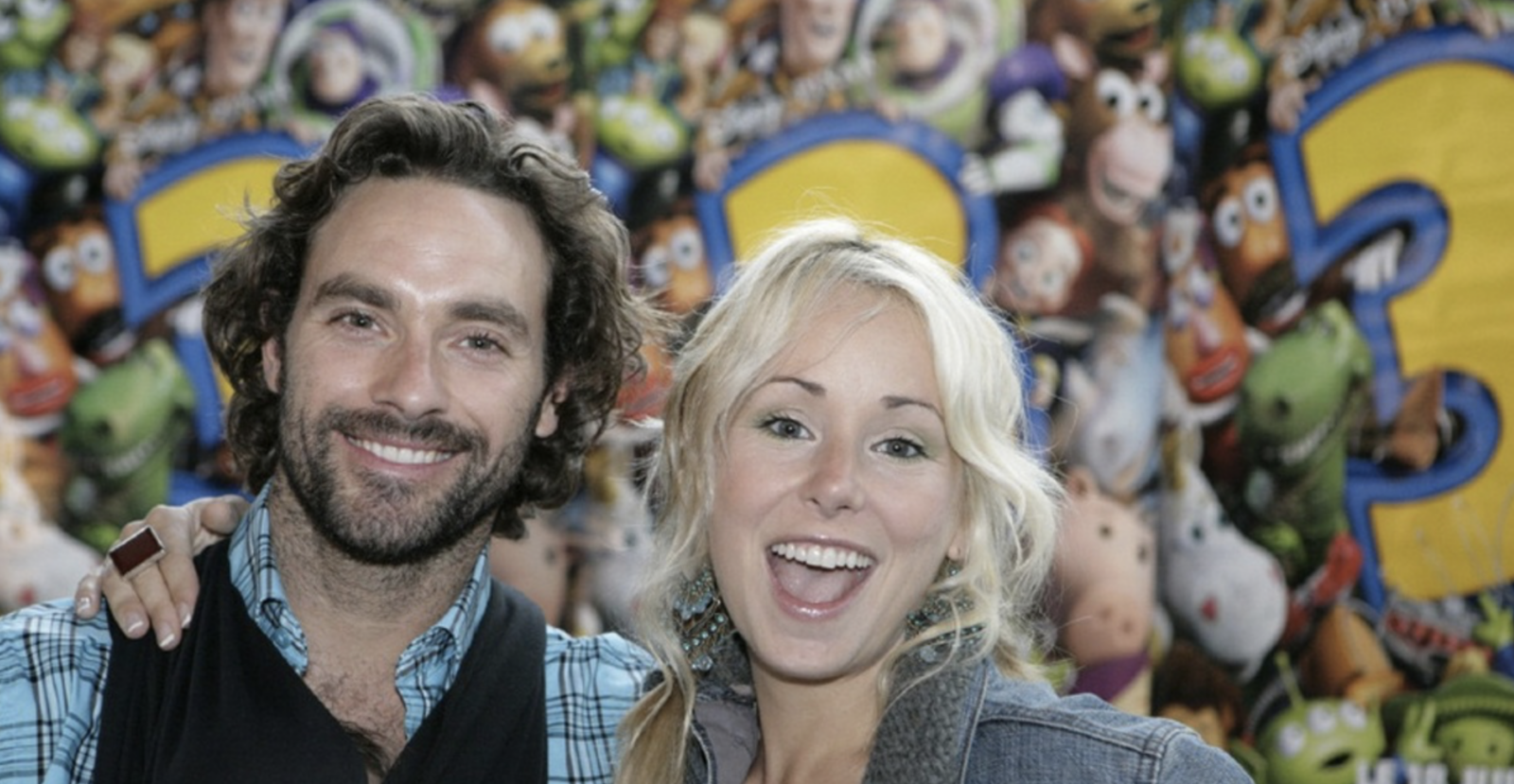 Deux photos de vacances de Mariloup Wolfe déclenche la folie : Les fans n'en reviennent pas de la ressemblance entre son fils et Guillaume Lemay-Thivierge ! 1 Deux photos de vacances de Mariloup Wolfe déclenche la folie : Les fans n'en reviennent pas de la ressemblance entre son fils et Guillaume Lemay-Thivierge ! Capture le 2026 07 04 a 08.51.52 Deux photos de vacances de Mariloup Wolfe déclenche la folie : Les fans n'en reviennent pas de la ressemblance entre son fils et Guillaume Lemay-Thivierge !