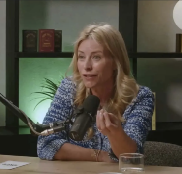 Capture le 2026 07 13 a 12.30.43 Julie du Page r&eacute;v&egrave;le les secrets de sa rencontre folle de son chum ! :&laquo;Je pensais qu&rsquo;il &eacute;tait avec Genevi&egrave;ve Borne&raquo;