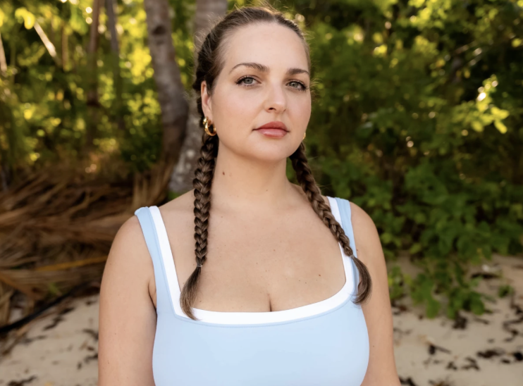 En bikini jaune beurre, la « vilaine » adorée du Québec Audrey Morissette enflamme le web 1 En bikini jaune beurre, la « vilaine » adorée du Québec Audrey Morissette enflamme le web Capture le 2026 07 14 a 12.57.02 En bikini jaune beurre, la « vilaine » adorée du Québec Audrey Morissette enflamme le web
