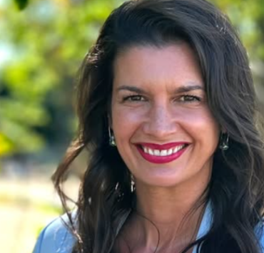 Geneviève Guilbault prend la parole avec beaucoup d’émotion 2 Geneviève Guilbault prend la parole avec beaucoup d’émotion Capture decran 2026 08 16 200436 Geneviève Guilbault prend la parole avec beaucoup d’émotion