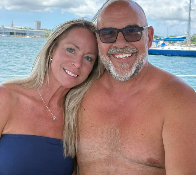 Sylvain Marcel en escapade romantique avec sa nouvelle conjointe et le décor est à couper le souffle 1 Sylvain Marcel en escapade romantique avec sa nouvelle conjointe et le décor est à couper le souffle Capture decran 2026 08 19 072322 Sylvain Marcel en escapade romantique avec sa nouvelle conjointe et le décor est à couper le souffle