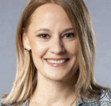 (07) photos d’Elsie Lefebvre de TVA et son conjoint 7 ans de relation : il est un animateur incontournable 2 (07) photos d’Elsie Lefebvre de TVA et son conjoint 7 ans de relation : il est un animateur incontournable Capture le 2026 08 01 a 08.54.12 (07) photos d’Elsie Lefebvre de TVA et son conjoint 7 ans de relation : il est un animateur incontournable