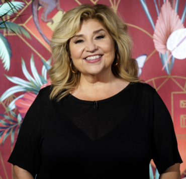 Marie-Claude Méconnaissable: fait tourner les têtes sur le tapis rouge avec un look d'une grande élégance 3 Marie-Claude Méconnaissable: fait tourner les têtes sur le tapis rouge avec un look d'une grande élégance Capture le 2026 08 07 a 11.37.38 Marie-Claude Méconnaissable: fait tourner les têtes sur le tapis rouge avec un look d'une grande élégance