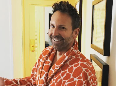 Éric Salvail de retour : ce documentaire risque de faire parler 1 Éric Salvail de retour : ce documentaire risque de faire parler Capture decran 2026 09 02 160805 Éric Salvail de retour : ce documentaire risque de faire parler