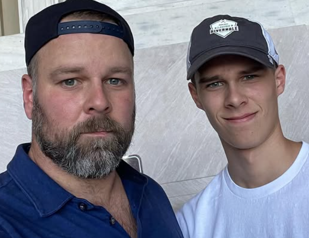 Guillaume Latendresse profite d’un voyage mémorable avec son fils Hayden 1 Guillaume Latendresse profite d’un voyage mémorable avec son fils Hayden Capture decran 2026 09 07 172604 Guillaume Latendresse profite d’un voyage mémorable avec son fils Hayden
