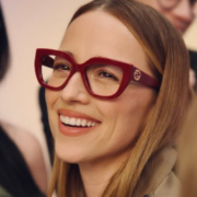 Capture decran 2026 09 24 082915 Le nouveau look de Karine Vanasse ne passe pas inaper&ccedil;u