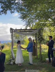 Capture decran 2026 09 25 171015 Les premi&egrave;res images du mariage de Normand D&rsquo;Amour font leur apparition