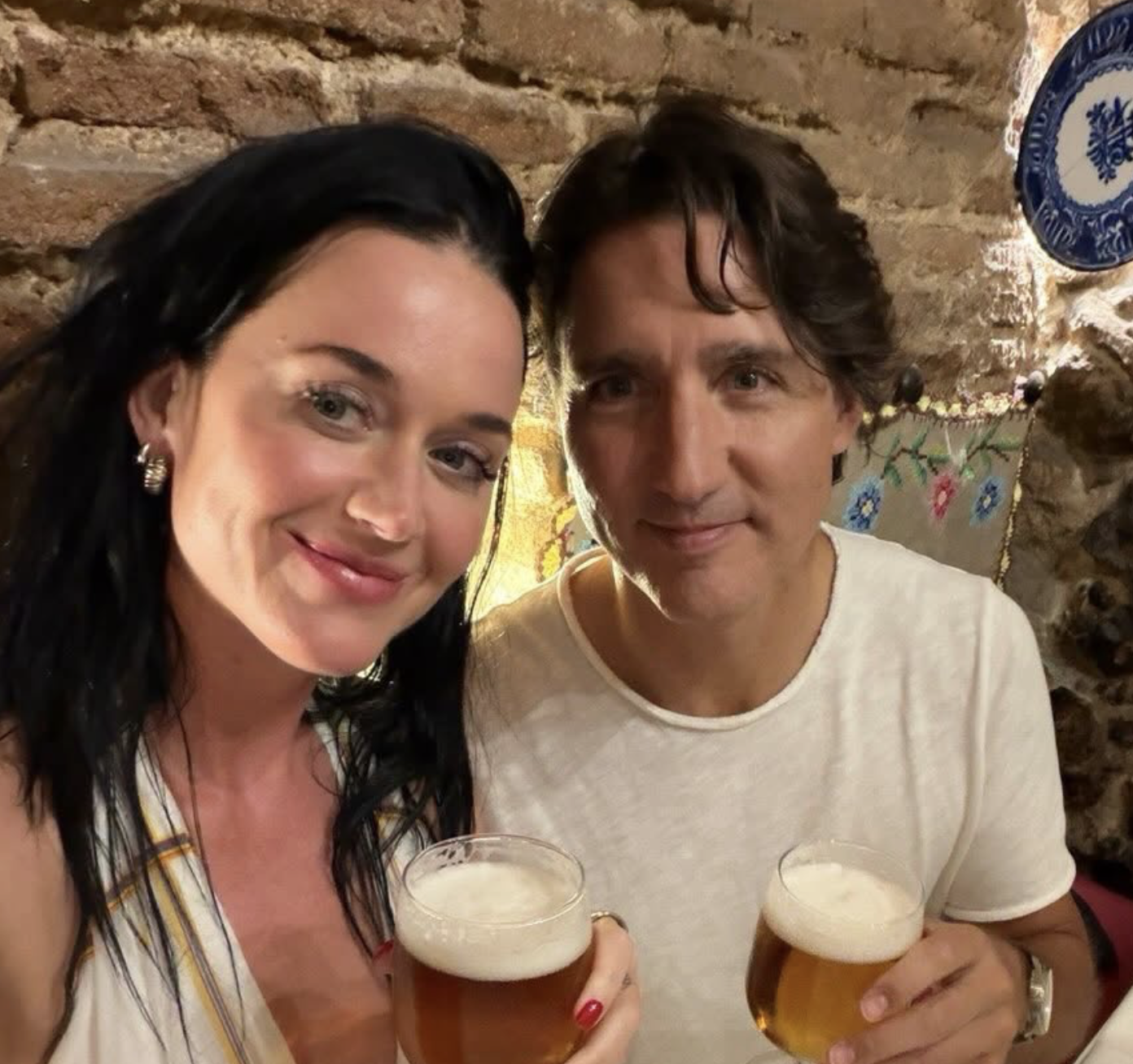Capture decran le 2026 09 03 a 17.36.29 Une sortie inattendue de Katy Perry et Justin Trudeau fait beaucoup jaser