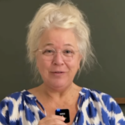 Capture le 2026 09 24 a 07.42.54 &laquo; J&rsquo;ai tout perdu &raquo; : Sonia Vachon raconte la p&eacute;riode sombre qu&rsquo;elle a travers&eacute;e