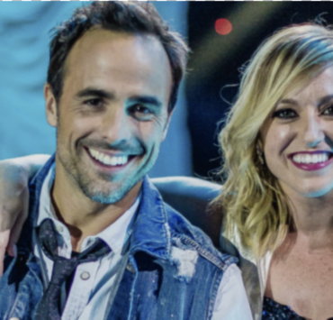 Émily Bégin rayonne au grand amour… entourée d'un visage connu ! 2 Émily Bégin rayonne au grand amour… entourée d'un visage connu ! Capture le 2026 09 27 a 08.22.21 Émily Bégin rayonne au grand amour… entourée d'un visage connu !